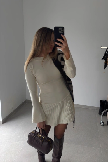 Sheila Select - Women's Cream Knitted Mini Dress with Stand-Up Collar 'Chiara Cream'