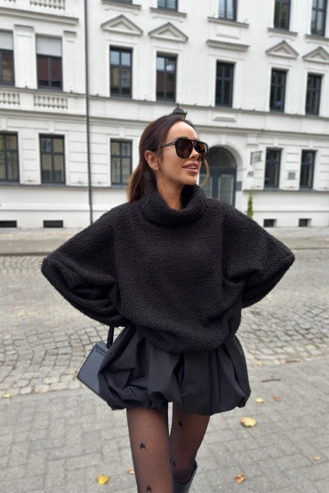 Sheila - Damski Golf czarny oversize 'Black Sheep'
