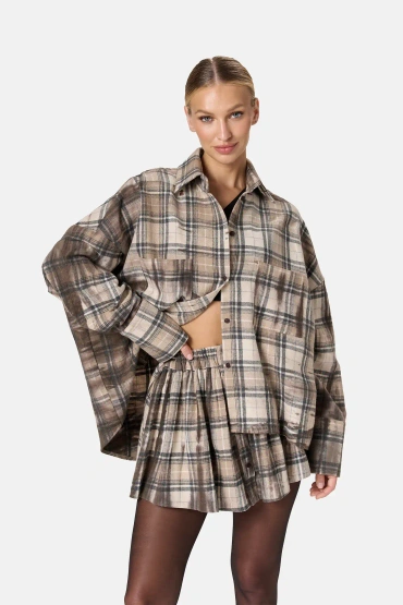 Sheila – Women’s oversized plaid flannel shirt tie-dye “Nucka”