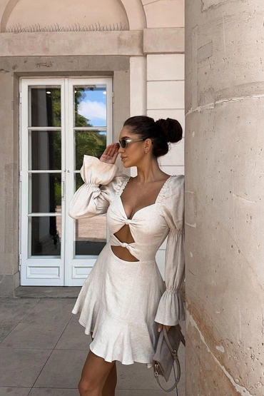 Sheila - Women's beige dress with knots and long midi sleeves 'Sand'
