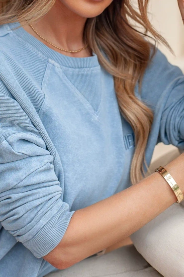 Sheila - Women's blue washed sweatshirt with 'Nemo' logo embroidery