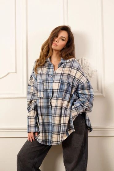 Sheila – Women’s oversized plaid flannel shirt tie-dye “Noelle”