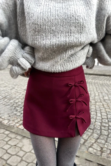 Sheila Select - Burgundy skirt and shorts with bows 'Ami'