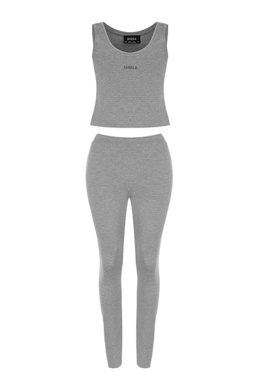Sheila - Women's sports top and leggings set in gray 'Montene'